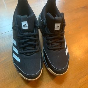 Size 7 adidas  Women's Ligra 6 Volleyball Shoe